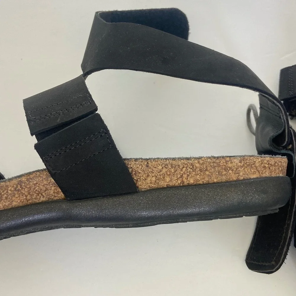 Naot Women Black Larissa Leather Ankle Strap Sandals Made in Israel Size 41 10